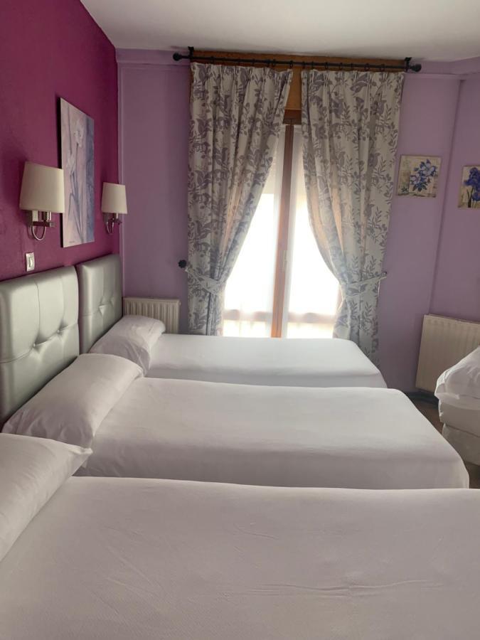 Hostal Docar Lerma Exterior photo